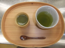 とらや工房の店員ブログ-水ようかん(抹茶)